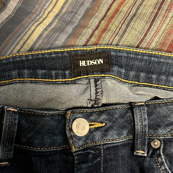 HUDSON size 29 cropped jeans - Picture 2 of 4